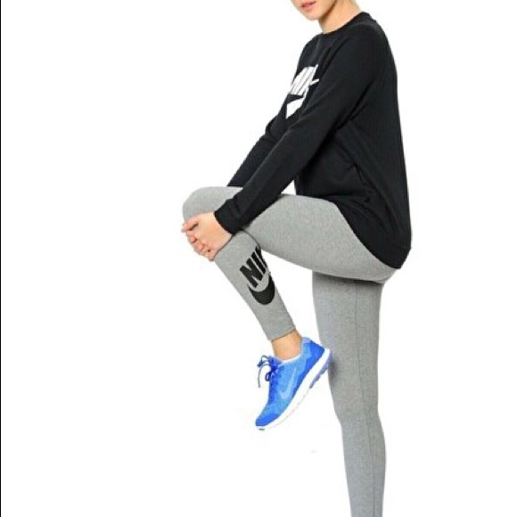 Nike Legging - Picture 2 of 3